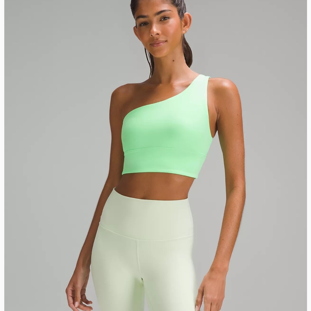 Lululemon align asymmetrical bra size 8